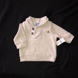 Gap sweater
